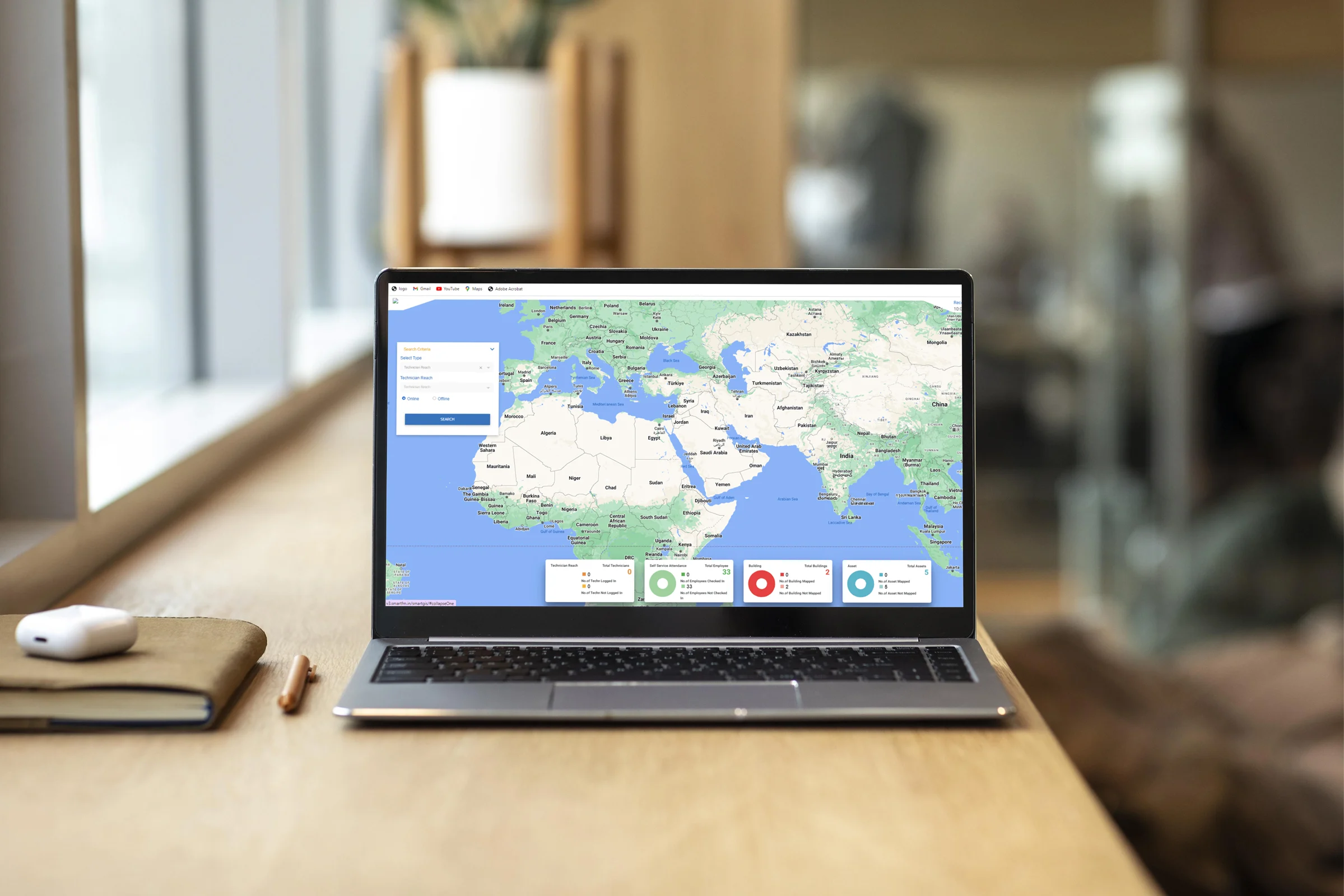 SmartFM GIS geographic information system for tracking assets contracts and field staff